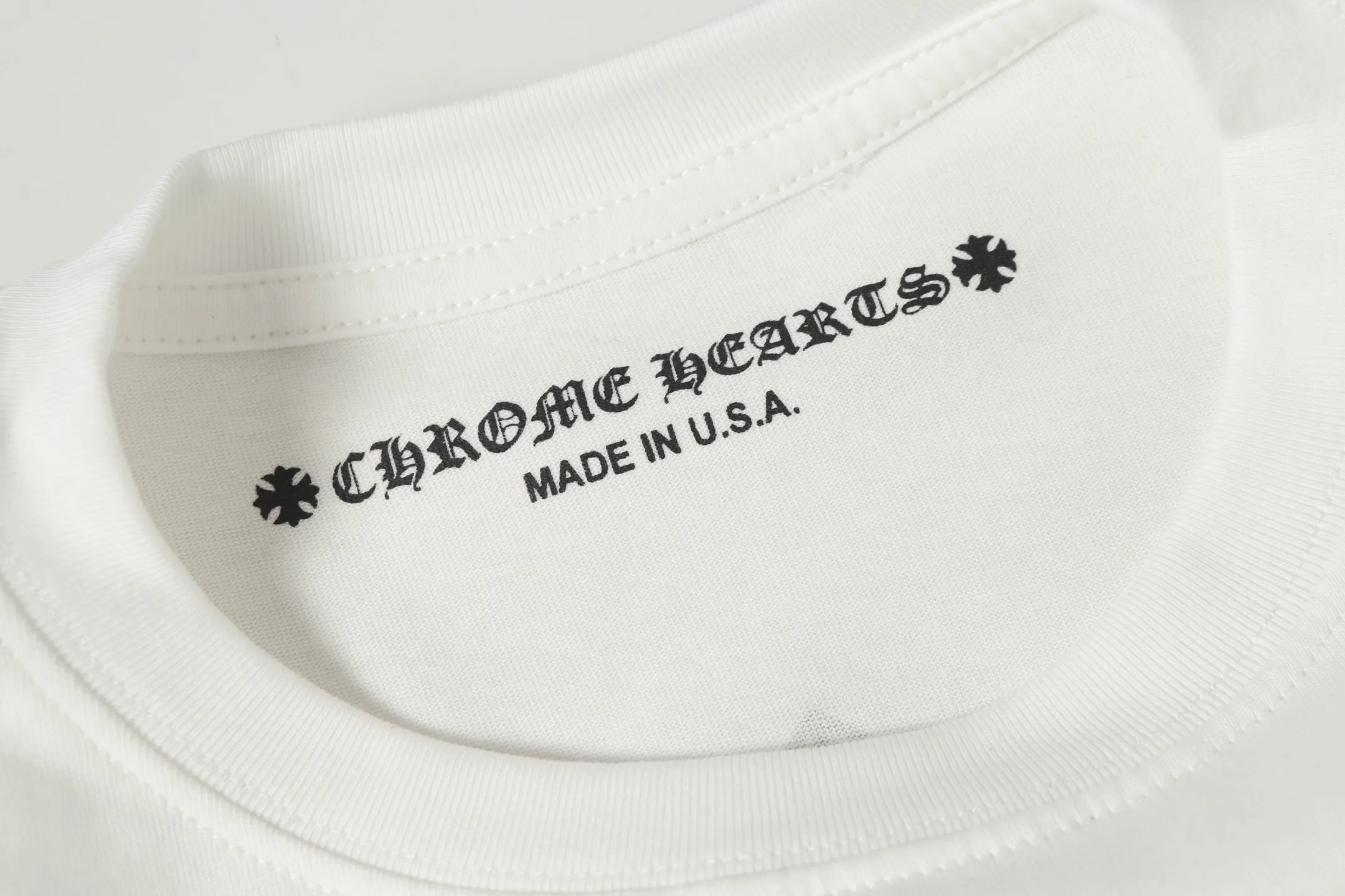 P160 Cross-border model. Those who pursue quality, please do not place an order. -Chrome Hearts/Chrome Heart Sanskrit Cross✝️Print popular long-sleeved T-shirt -High weight, high density and high quality. The wool is soft, delicate and skin-friendly. It feels soft and silky. It has excellent warmth and skin-friendly properties.